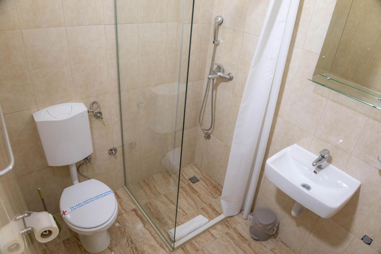 Apartmani I Sobe Centar Бугойно Екстер'єр фото