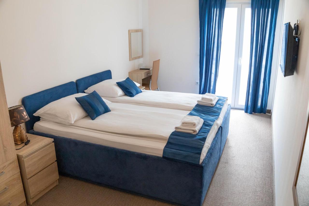 Apartmani I Sobe Centar Бугойно Екстер'єр фото