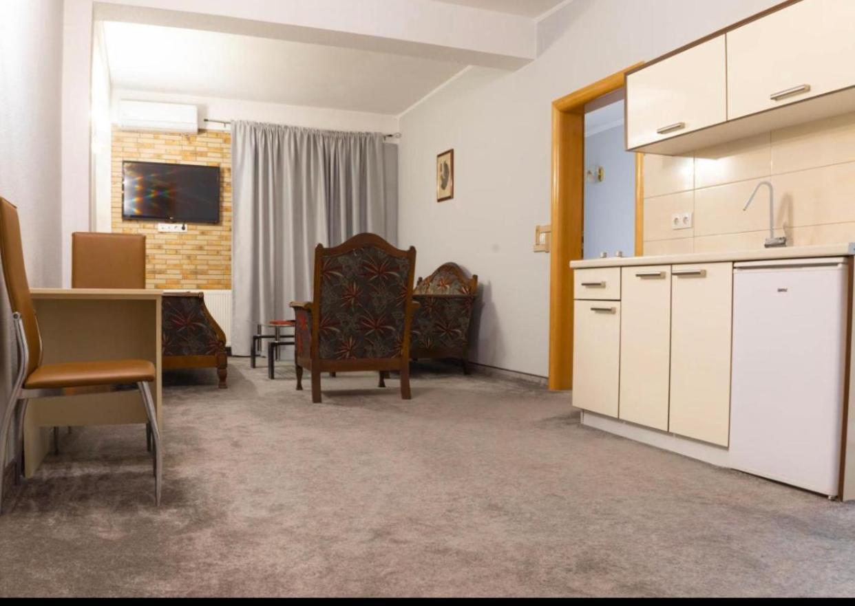 Apartmani I Sobe Centar Бугойно Екстер'єр фото
