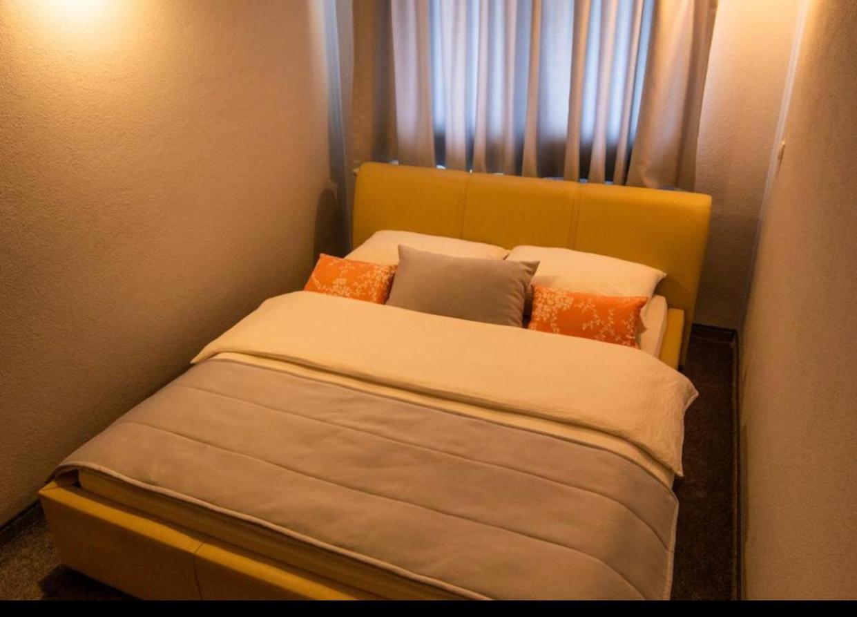 Apartmani I Sobe Centar Бугойно Екстер'єр фото