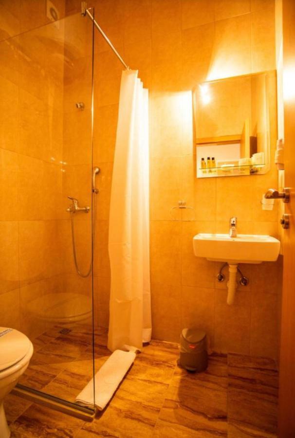 Apartmani I Sobe Centar Бугойно Екстер'єр фото