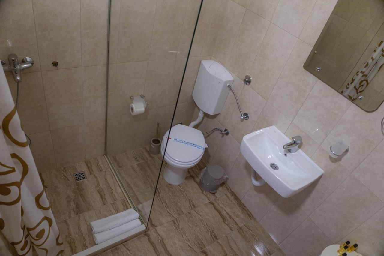 Apartmani I Sobe Centar Бугойно Екстер'єр фото