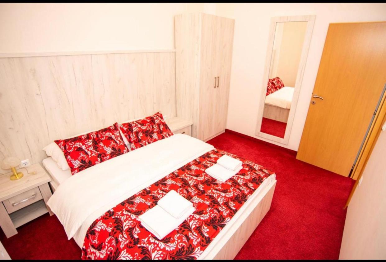 Apartmani I Sobe Centar Бугойно Екстер'єр фото