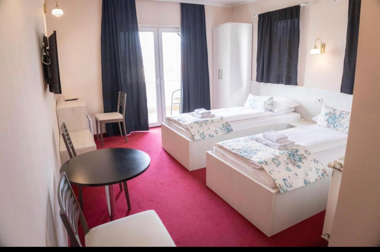 Apartmani I Sobe Centar Бугойно Екстер'єр фото