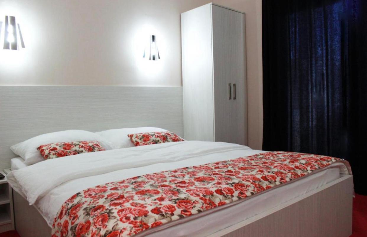 Apartmani I Sobe Centar Бугойно Екстер'єр фото